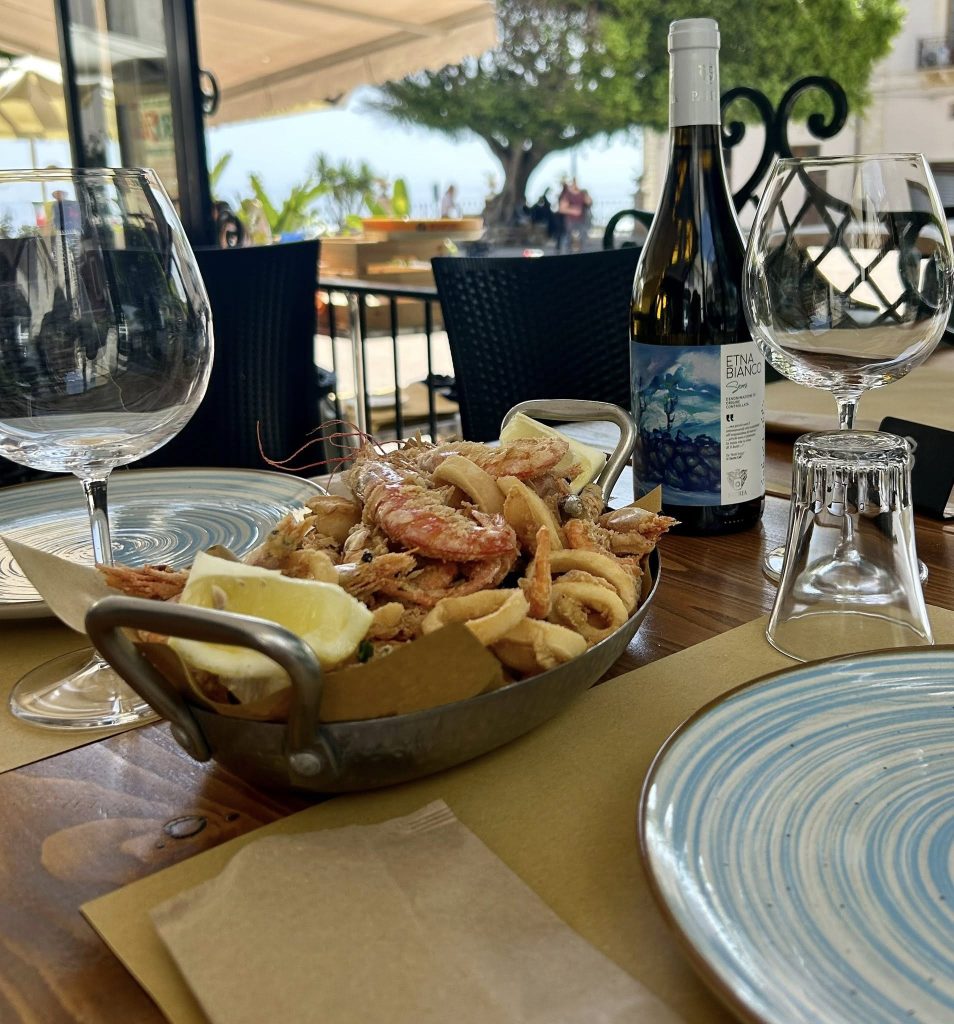 Locale accogliente a Giardini Naxos